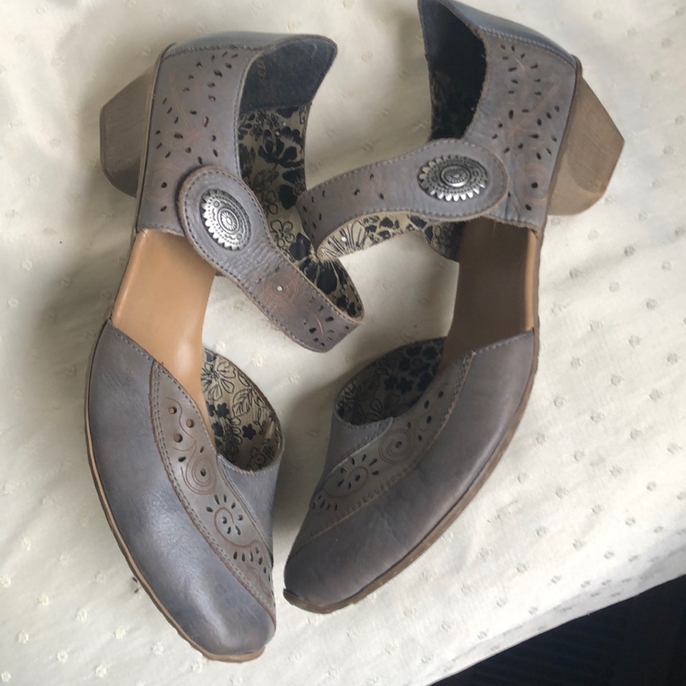 Rieket shoes